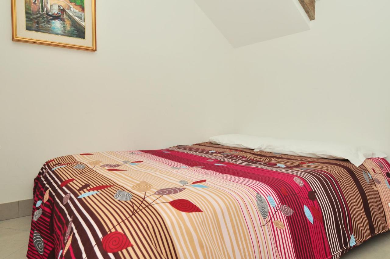 Cozy Apartment Near Rialto Bridge/ St.Mark Square Venetië Buitenkant foto