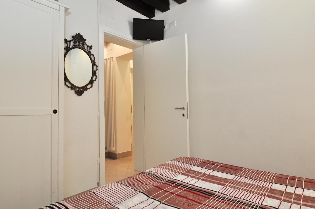 Cozy Apartment Near Rialto Bridge/ St.Mark Square Venetië Buitenkant foto