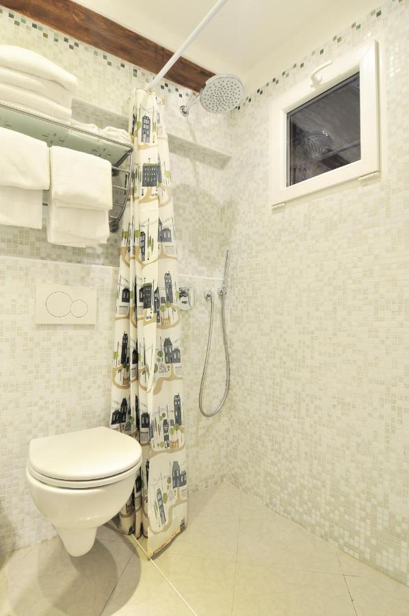 Cozy Apartment Near Rialto Bridge/ St.Mark Square Venetië Buitenkant foto